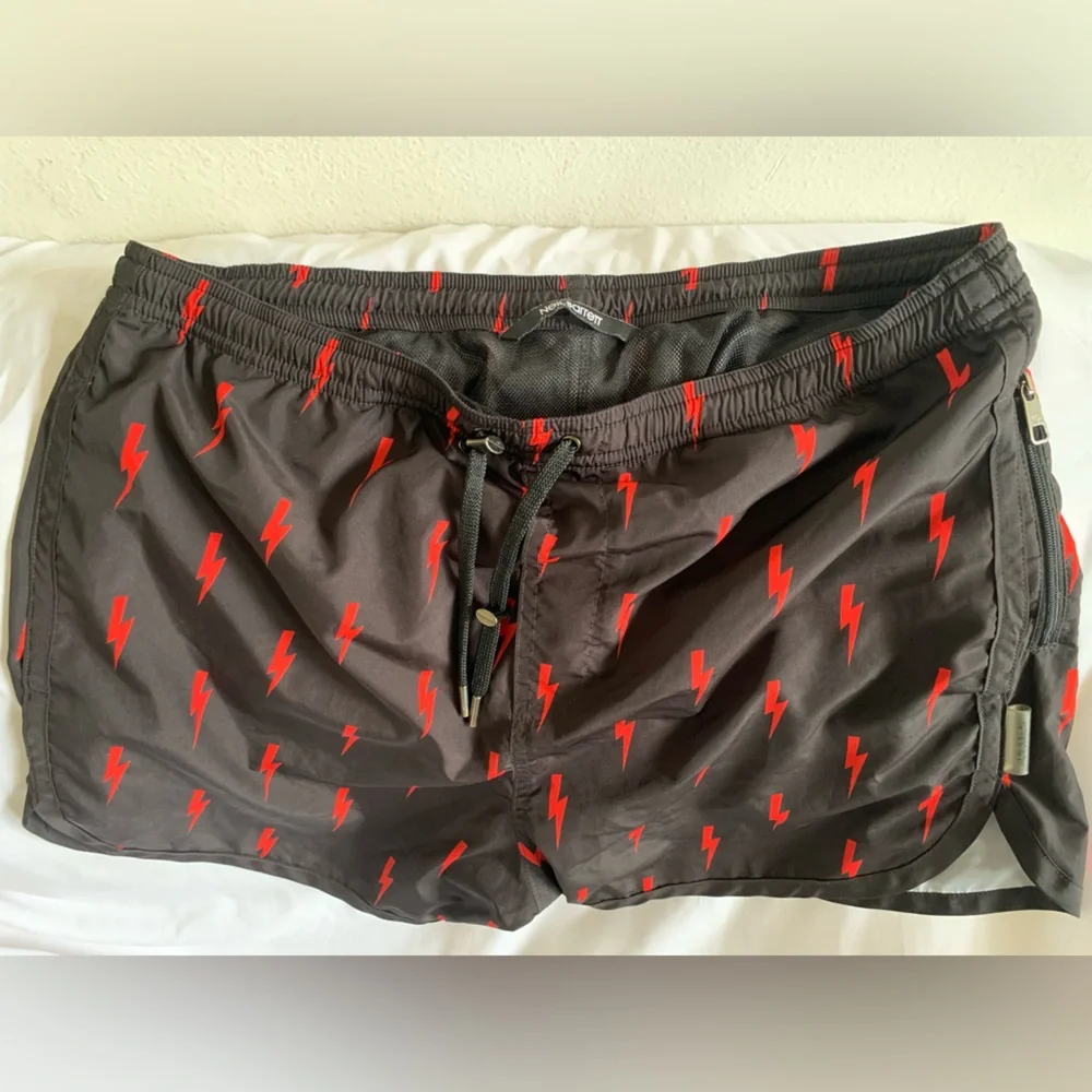 Neil Barrett Black Red Lightning Bolt Shorts Swim Trunks Men’s Small Short